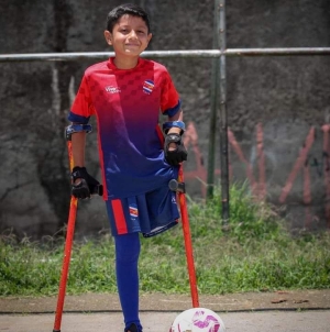 14 jóvenes de fútbol para amputados de Costa Rica necesita apoyo para participar en el Campamento Junior de Polonia
